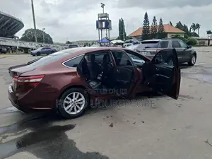 Toyota Avalon 2014 Red