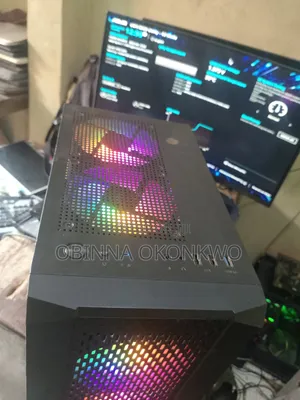 Desktop Computer MSI 16GB AMD Ryzen 7 SSD 512GB