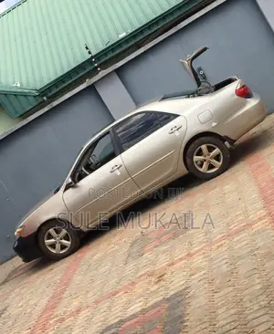 Toyota Camry 2.4 GLi Automatic 2006 Brown