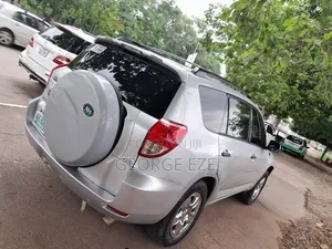 Toyota RAV4 2008 Silver