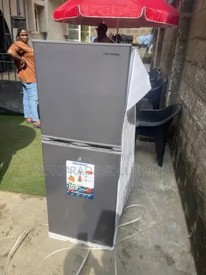 Skyrun BCD-195HS 195L Refrigerator – Fresh Living Starts Here