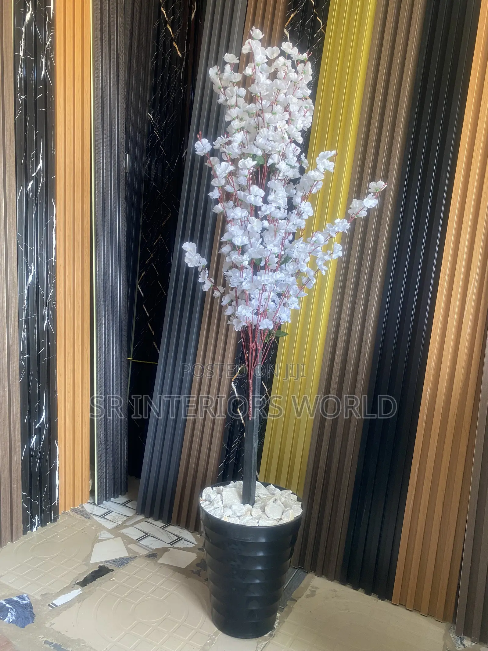Artificial Plants/Flowers