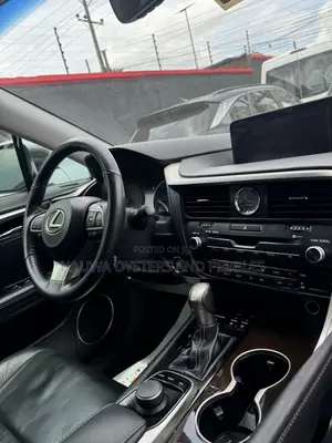 Lexus RX 2019 Gold