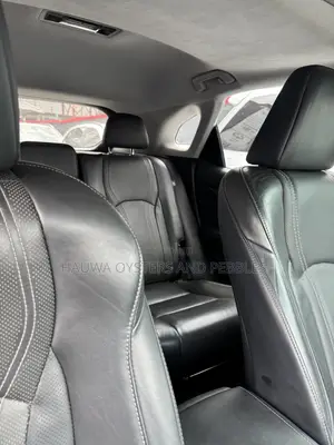 Lexus RX 2019 Gold