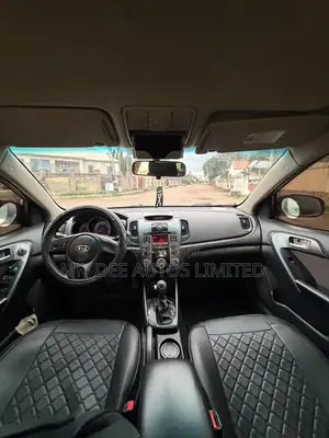 Kia Cerato 2012 Silver