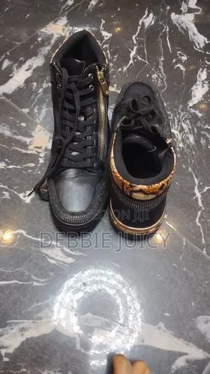 Aldo Sneakers