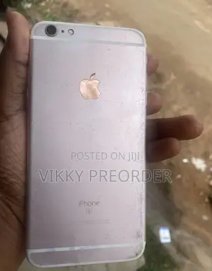 Apple iPhone 6s Plus 32 GB Gold