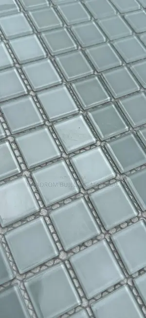 1/1 White Glass Mosaic
