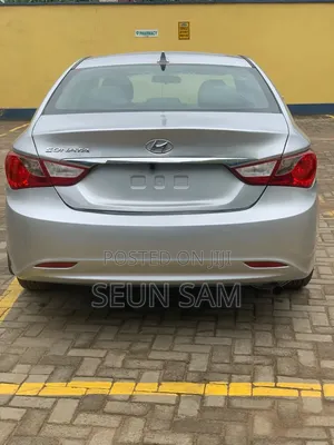 Hyundai Sonata 2011 Silver