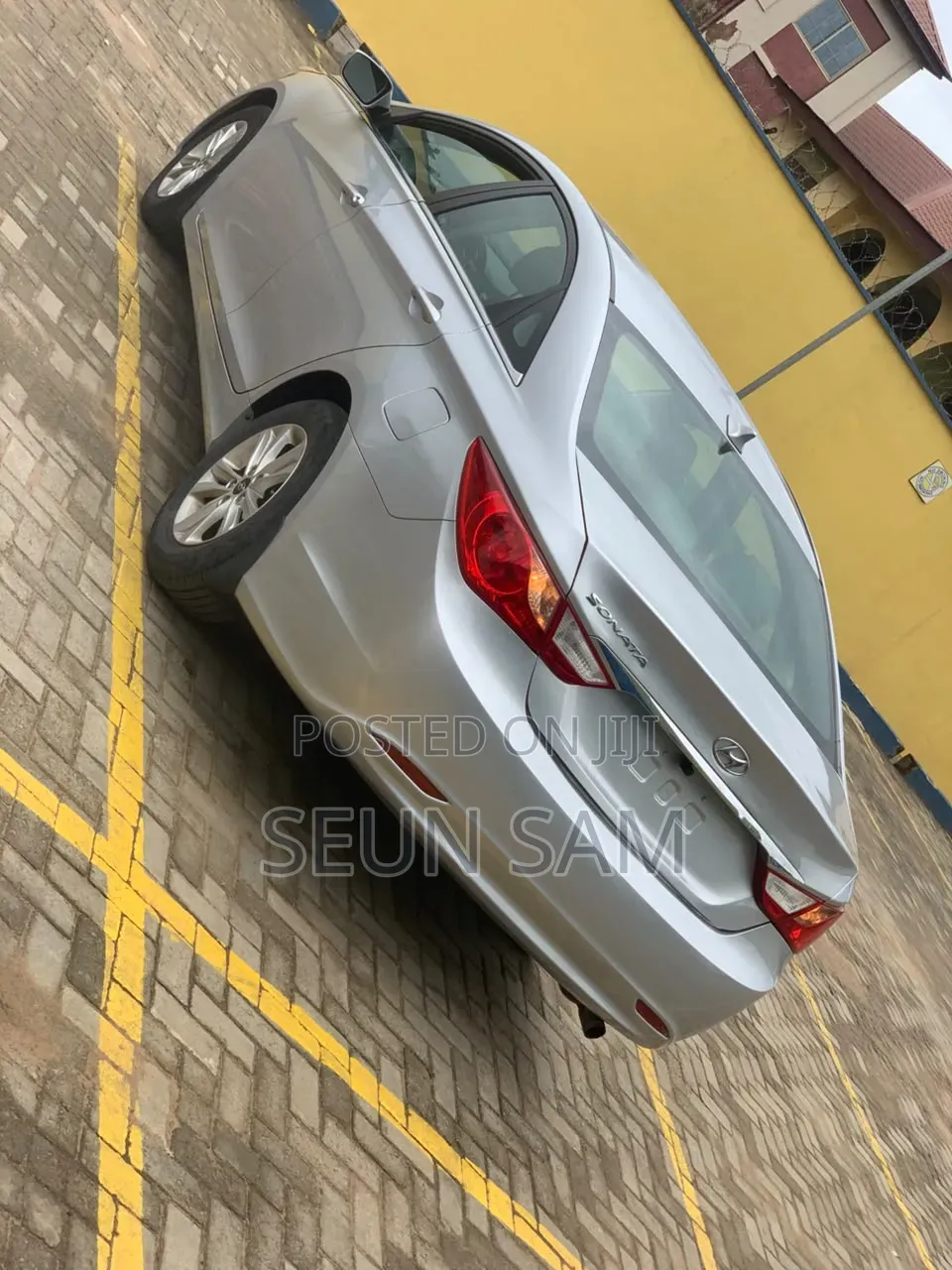 Hyundai Sonata 2011 Silver