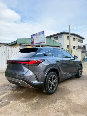 Lexus RX 2025 Gray