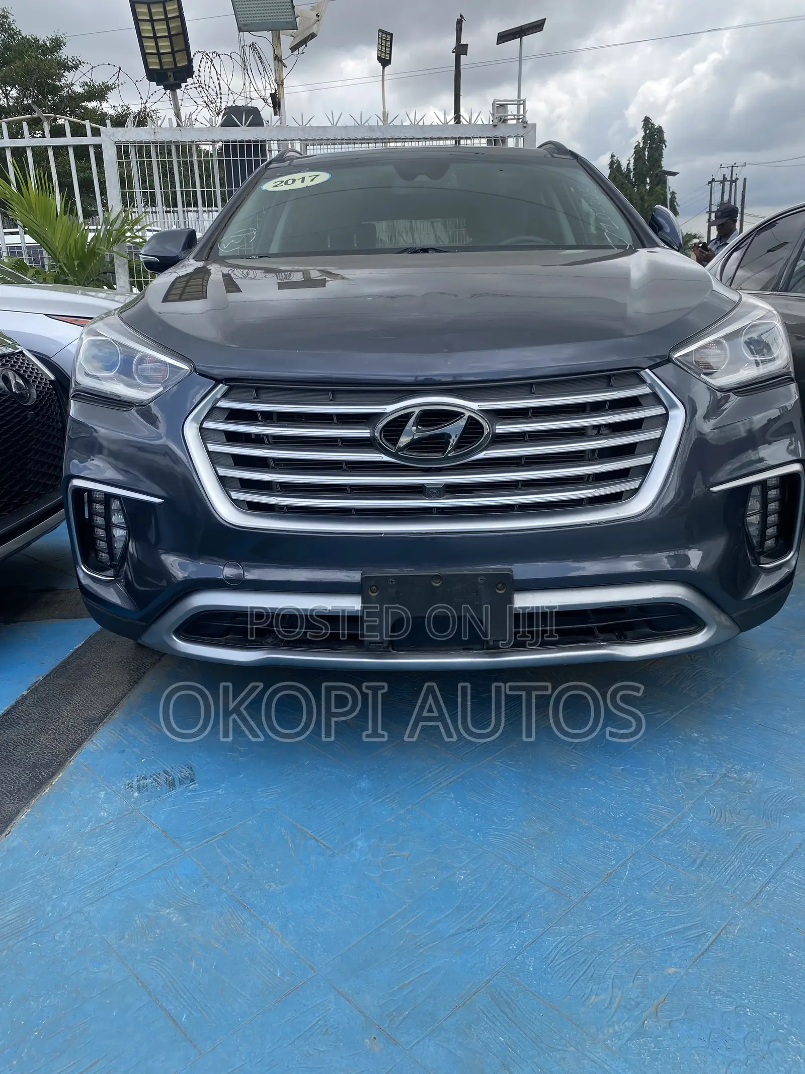 Hyundai Santa Fe 2017 Gray