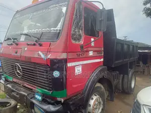 Mercedes Benz Tipper Truck for Sale