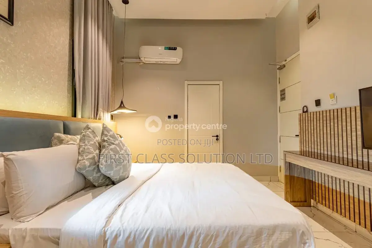 Beautiful Studio Apartment Available