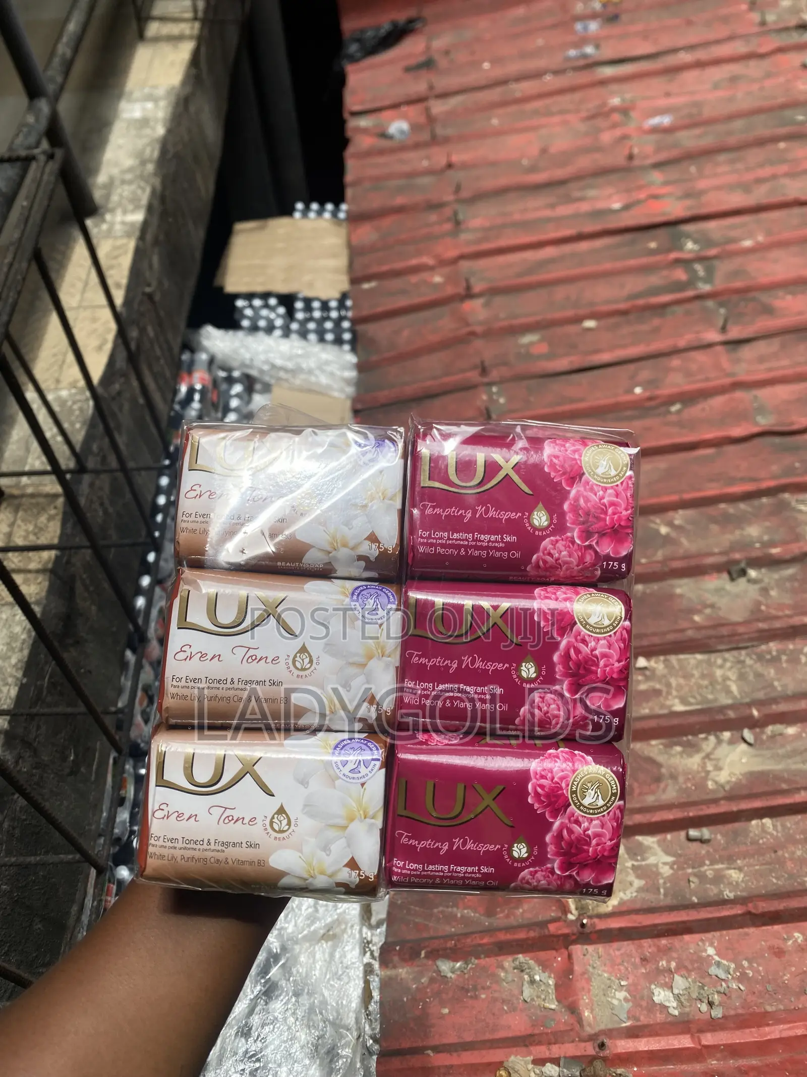 Lux 175g Bar Soap