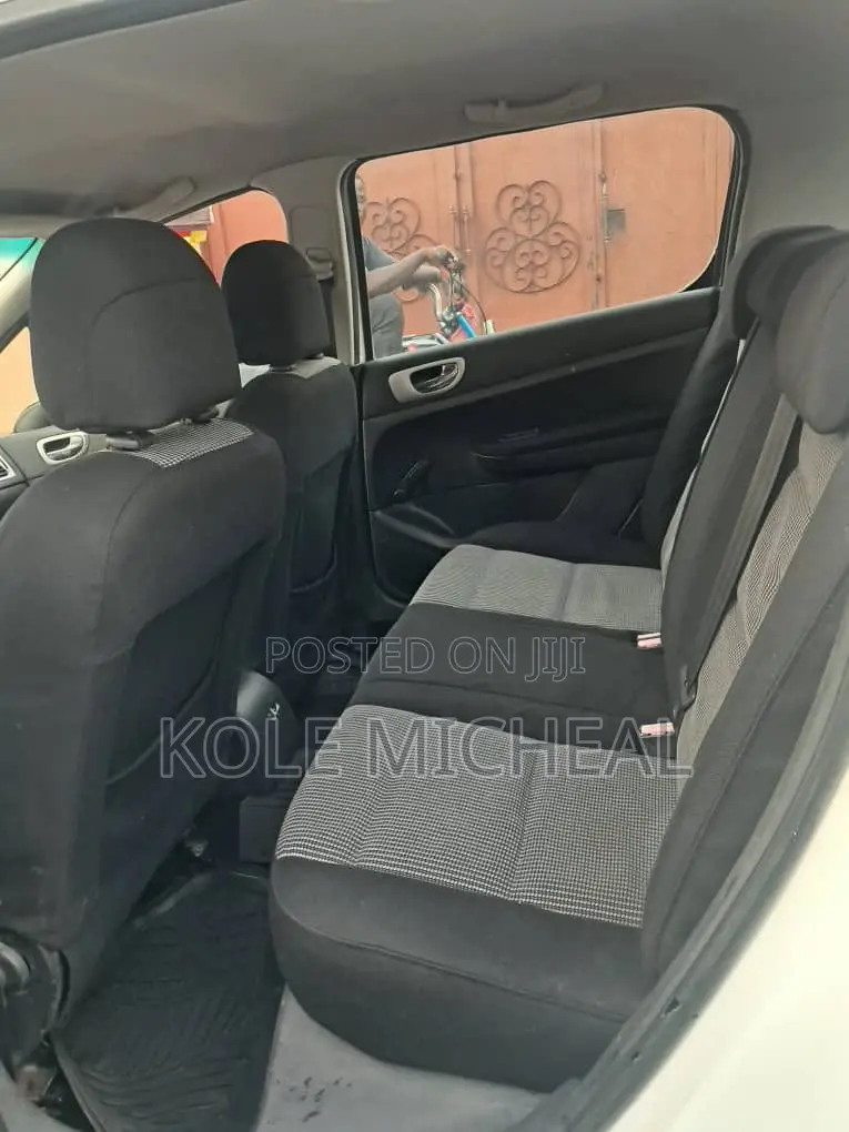 Peugeot 307 2005 White