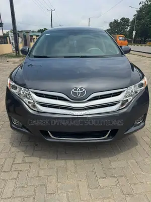 Toyota Venza Limited 2010 Gray