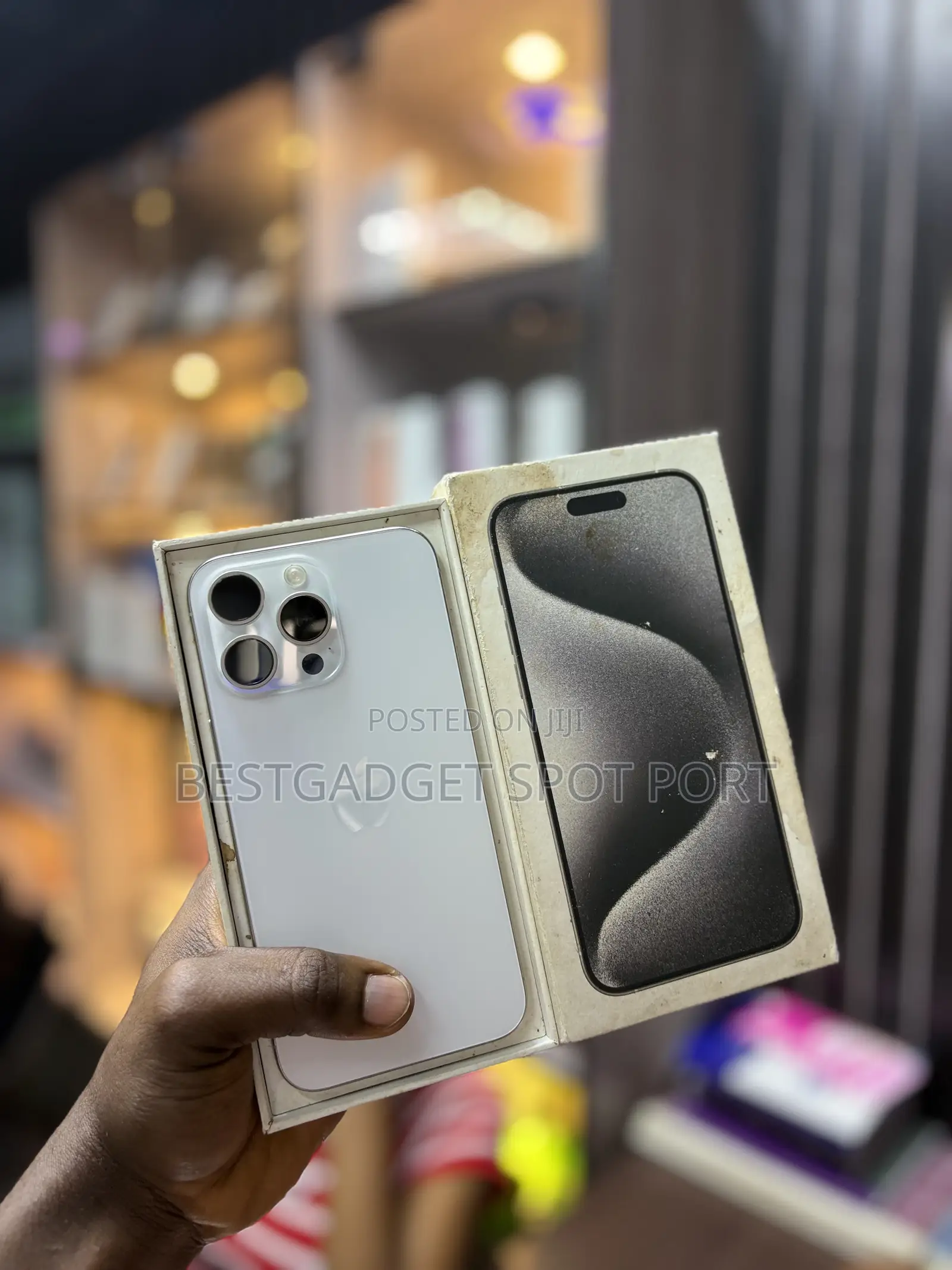 Apple iPhone 15 Pro Max 512 GB White
