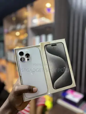 Apple iPhone 15 Pro Max 512 GB White