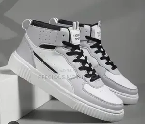 Quality Hit Top Children Sneakers