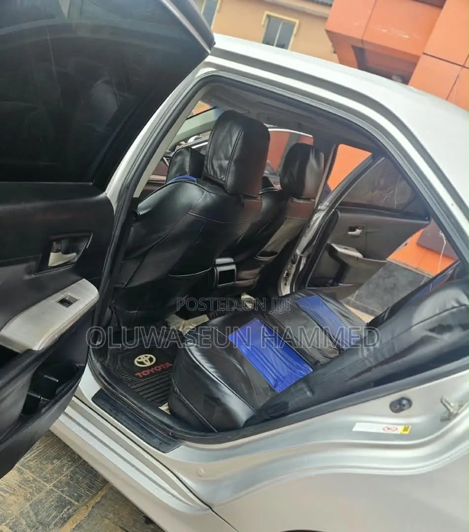 Toyota Camry 2013 Silver