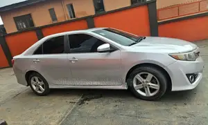 Toyota Camry 2013 Silver