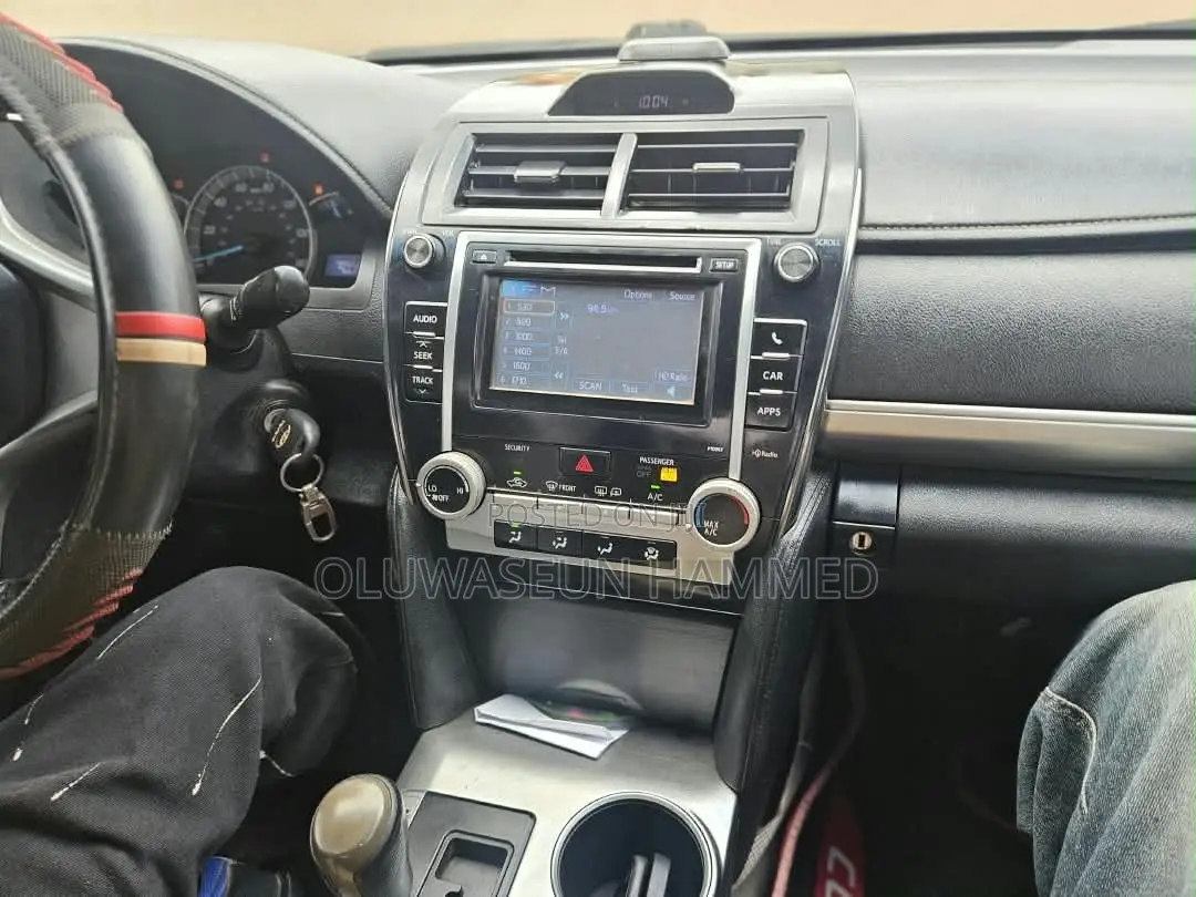 Toyota Camry 2013 Silver