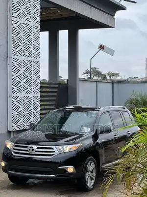 Toyota Highlander Limited 2012 Black