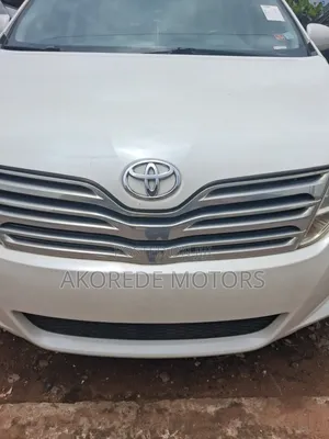 Toyota Venza 2010 White