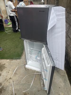 Skyrun 195L Double Door Fridge – Designed to Stay Fresh