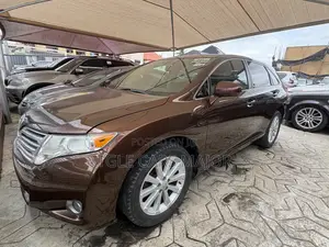 Toyota Venza XLE 2012 Brown