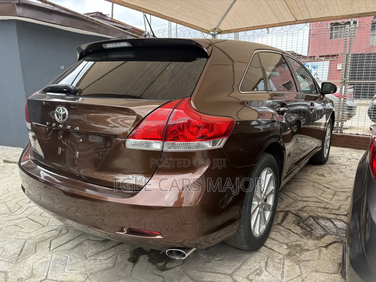 Toyota Venza XLE 2012 Brown