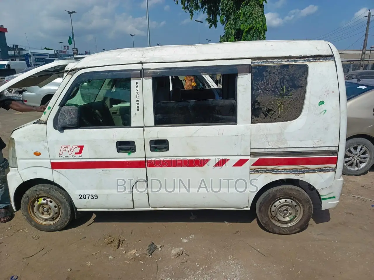 Suzuki Every 2005 White