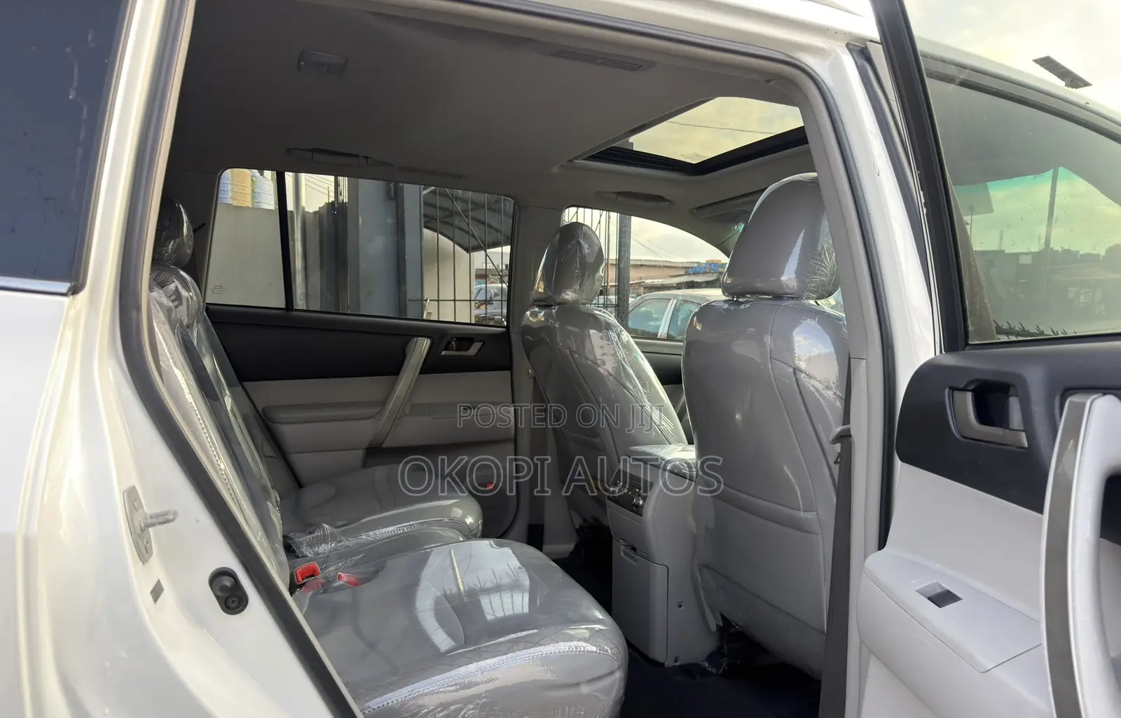Toyota Highlander 2011 White