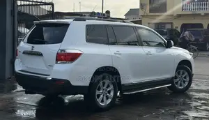 Toyota Highlander 2011 White