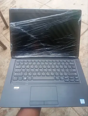 Laptop Dell Latitude 5490 8GB Intel Core i5 SSD 256GB