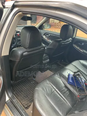 Nissan Maxima 2002 Silver