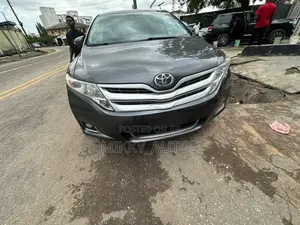 Toyota Venza 2011 Gray