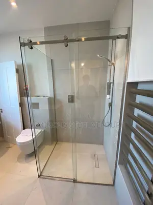 Still Your Sweet Shower Cubicle 10m Thick Ness Tampered CNg