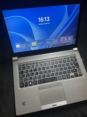 Laptop Toshiba Portege Z835 8GB Intel Core i7 SSD 128GB