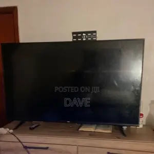 TCL 43-Inch LED Flat-Screen TV With Remote