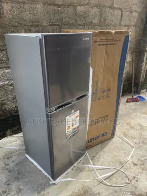 Skyrun 195L Double Door Refrigerator – Freshness Without Compromise