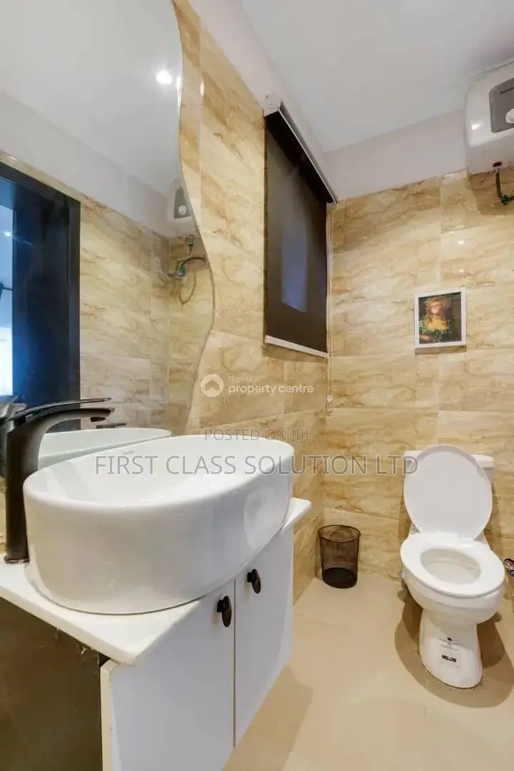 Luxury 1 Bedroom Apartment