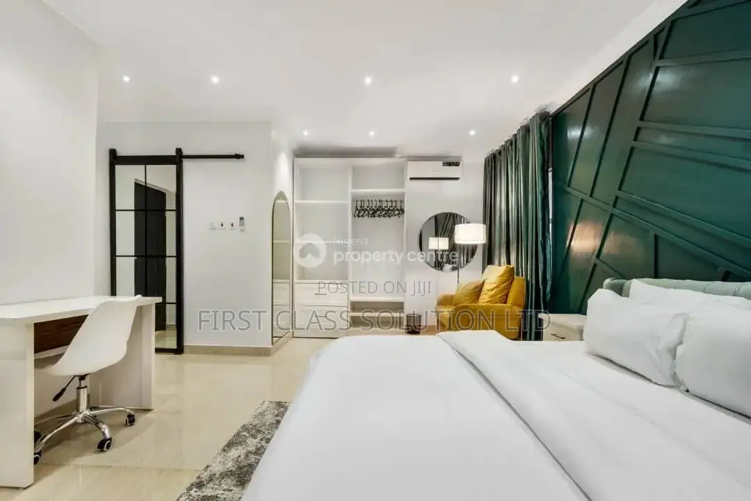 Luxury 1 Bedroom Apartment