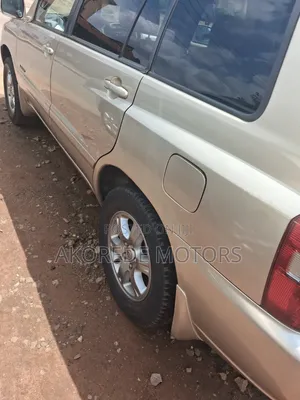 Toyota Highlander 2005 Gold