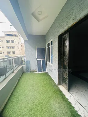 2bdrm Apartment in Osapa london for rent