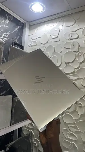 Laptop HP EliteBook x360 1040 G9 16GB Intel Core i5 SSD 256GB