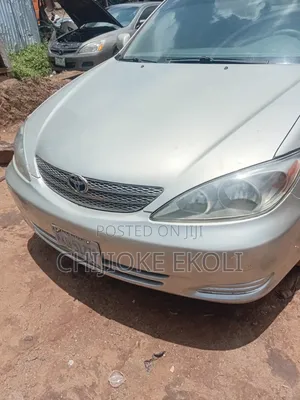 Toyota Camry 2004 Silver