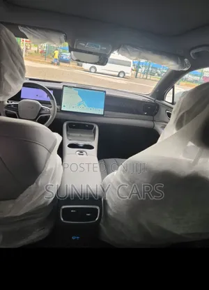 New BYD Destroyer 05 DM-i 1.5 Hybrid FWD 2025 White
