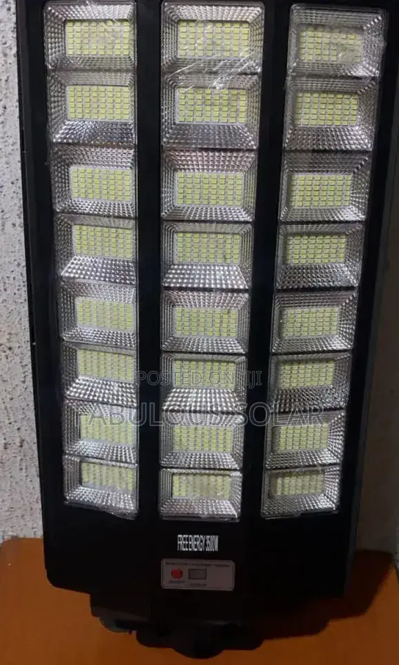 3500watts Free Air Solar Street Light (24 Eyes)
